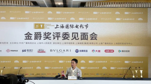 评委会主席梁朝伟分享侯孝贤和王家卫对自己职业生涯的影响