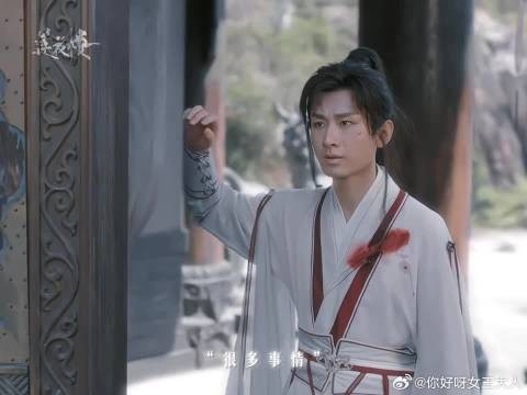 因为追逐过星河,所以索性归于烟火