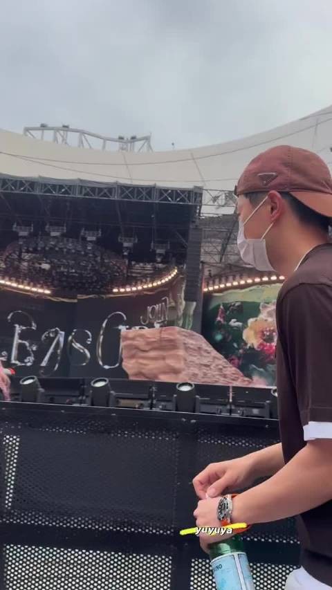 马龙夏露去了蔡依林演唱会，铁粉龙队