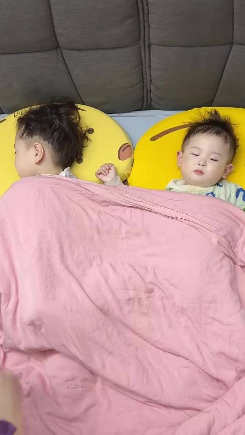 哥哥说内裤越来越松啦!
