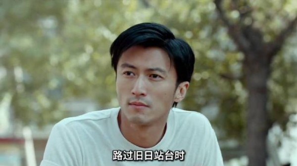 他一生只做两件事：爱她，和等她爱他