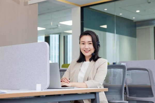 已婚女人要是疯狂想一个男人,差不多都会这么干