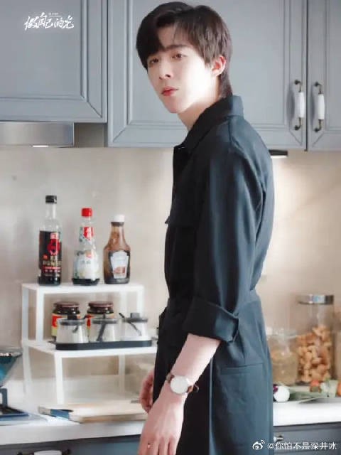 所以,何欢和蒋俊豪,谁先心动?