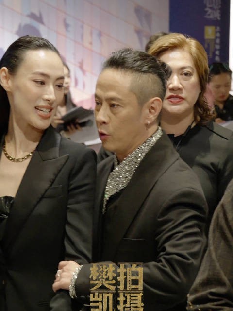 从细节就能见真爱,梁洛施和马浴柯相互谦让,令人羡慕的爱情!