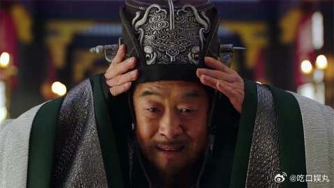 梅执礼前脚叩谢庆帝不杀之恩,后脚庆帝就下令:截杀了他
