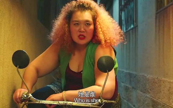 “喜欢就去追啊,万一他(她)在等你呢?”