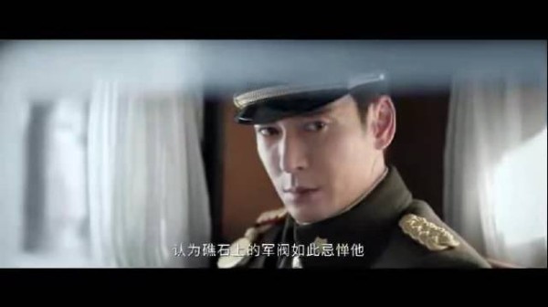 熟悉的九门人物接连亮相,过往故事缓缓铺开,新旧故事线衔接得自然流畅