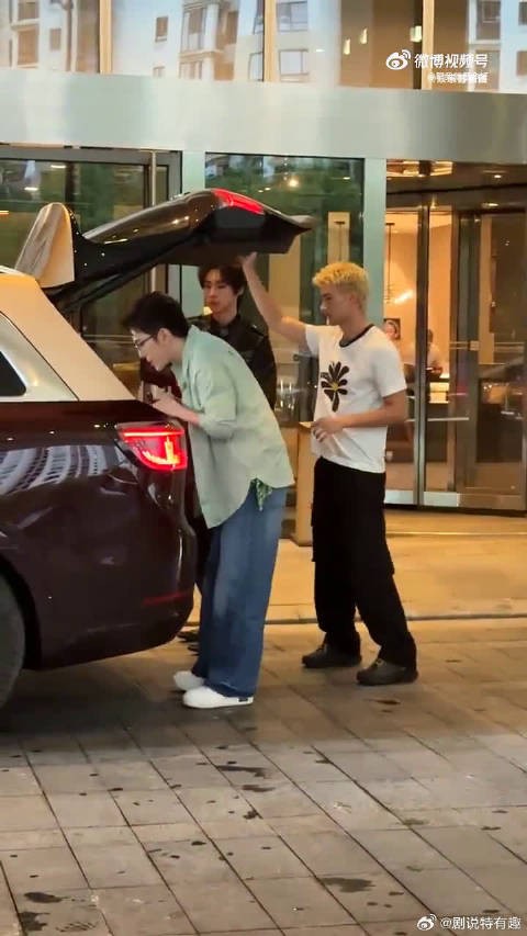 真心祝愿米卡伦敦录制一切顺利,自在展现自己的优势