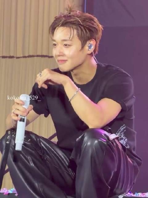 萌翻天的宝贝ㅠㅠ