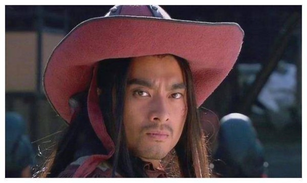 水浒中李逵谁都不怕,就连宋江他都敢撒泼,却为何最怕武松?