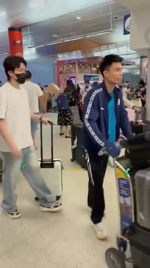 哈哈哈 这怎么还区别对待啊 王楚钦孙颖莎