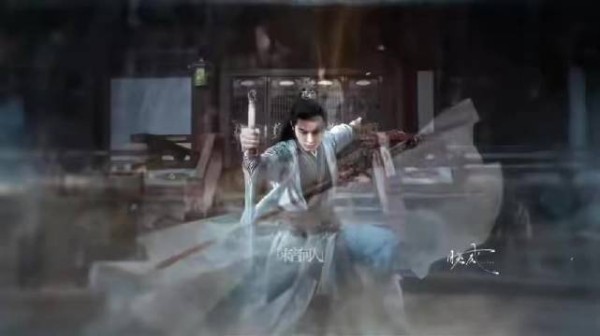 白红衣服都很帅啊