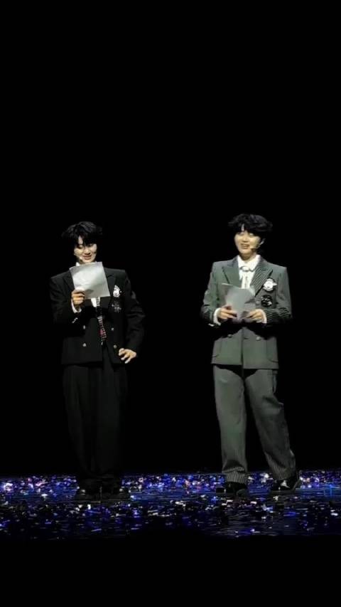 西安线下喜剧演出双高胎组合互坑搭梗笑点密集