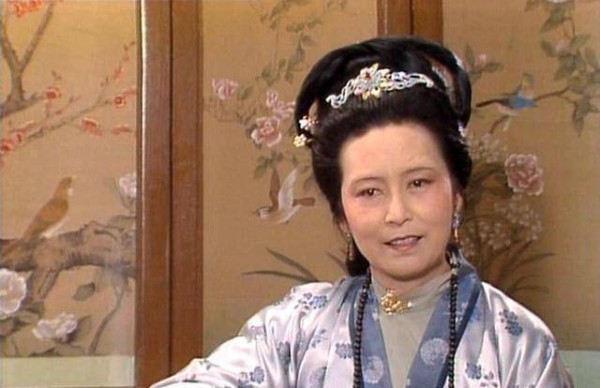 红楼梦：王夫人羡慕的女人，其实并没有她幸福