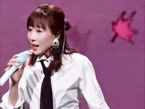 被演员耽误的歌手！任素汐深圳演唱会开口就是满满的故事感