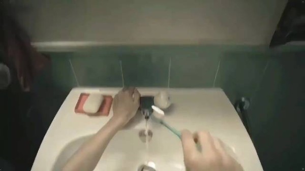 看一面镜子如何记录男人的一生