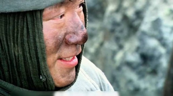 两位连长为了土匪竟吵得面红耳赤!