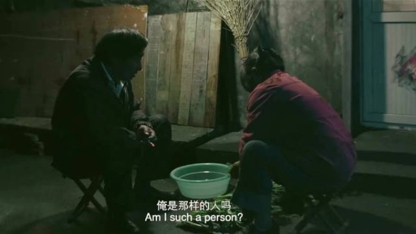 电影《喜丧》揭露养老困境，女儿含泪质问病母生死