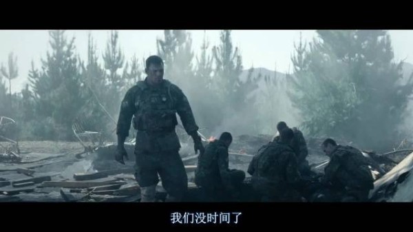 队员指责长官冷血无情,战争英雄勋章揭最深伤疤