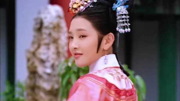 唐艺昕:笨蛋美人怎么演啊?导演:你收敛一点就行!唐艺昕 甄嬛传