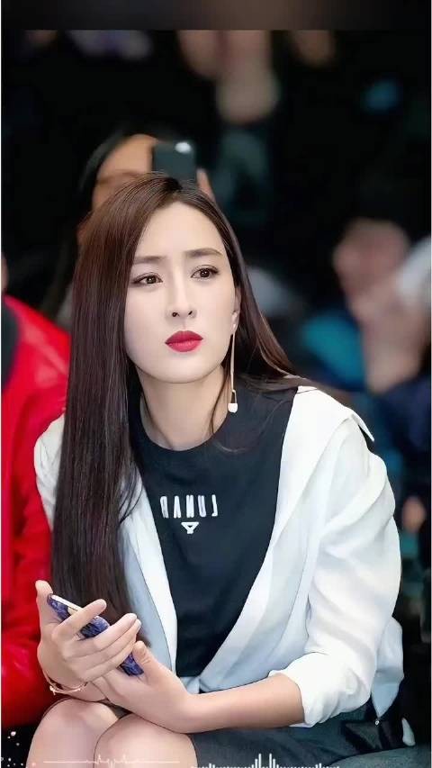 马苏因仗义执言事业断崖8年后凭女配提名复出