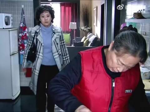 还好亲妈发现及时，救了孩子一命