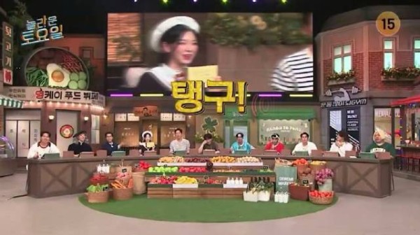 金泰妍录制惊人星期六遭导演捉弄