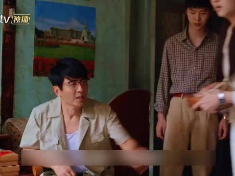 筱婷当众揭穿庄超英愚孝,《小巷人家》主演郭晓东关晓彤闫妮