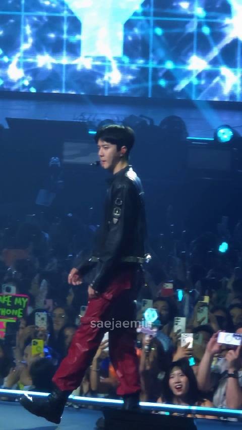 260705 EXO EXHORIZON MNL 演唱会D2新更吴世勋饭拍cr.logo