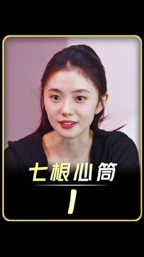 女大学生被人欺负 可周围人却选择冷眼旁观