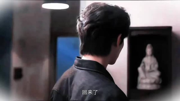 《野狗骨头》揭示爱情真谛,残缺碎片终成归处