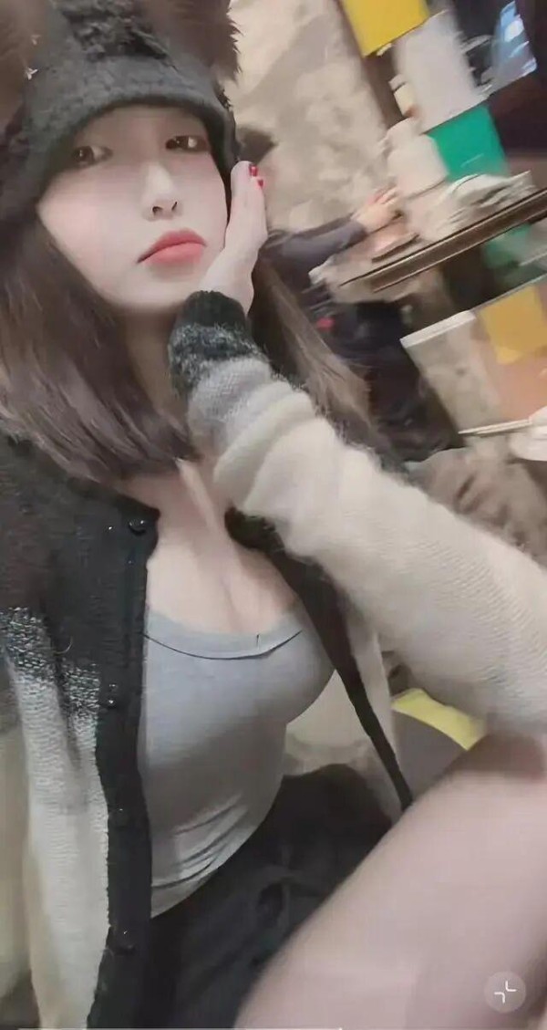 全网都在吐槽鹿晗豪宅审美,我却看到了顶流卸下所有明星包袱后的真实一面