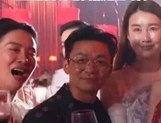 王宝强新女友现身!网友炸锅
