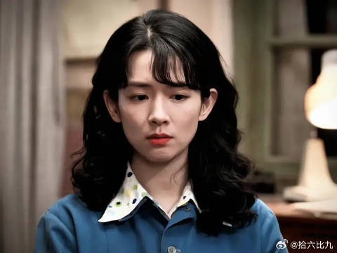作为长女,大家习惯了她的懂事,坚强,可她也还只是个孩子
