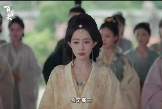 太子就这样狠狠的给郡主助攻了起来