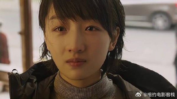 井柏然变成功人士,周冬雨为他感到快乐,满满的遗憾