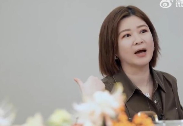 杜华自曝:老公带女儿出门被误认成“爷爷”