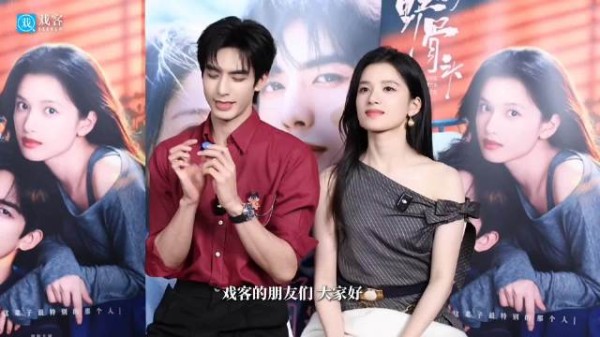 别问宋威龙声音怎么夹了~~~问就是27岁的变声期罢了