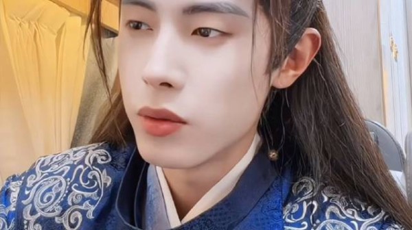 崔少卿回应世子妃传闻，董子凡范帅琦新剧预告引期待
