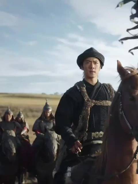 肖战发文致敬武侠精神，青山不改侠义永存