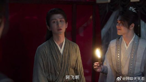 李莲花为了破案 忽悠笛飞声穿女装,没想到把自己坑进去