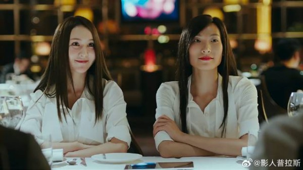这是双胞胎,真看不出来啊