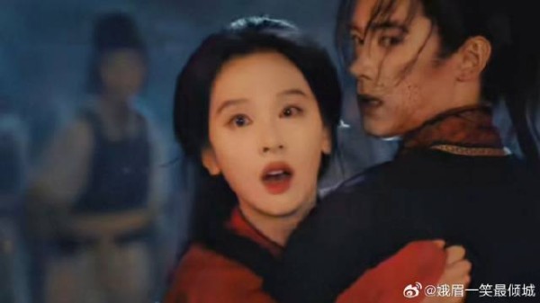 人生最痛苦的事莫过于父母接连死去,杀父仇人竟是她的爱人