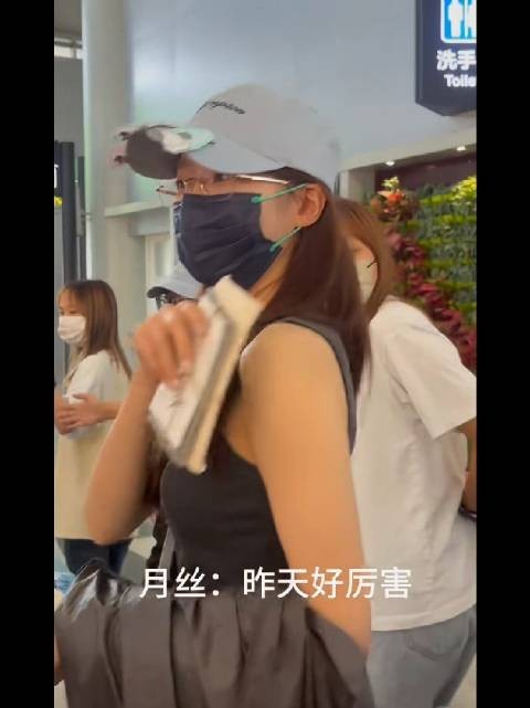 月月被夸的时候真的很开心