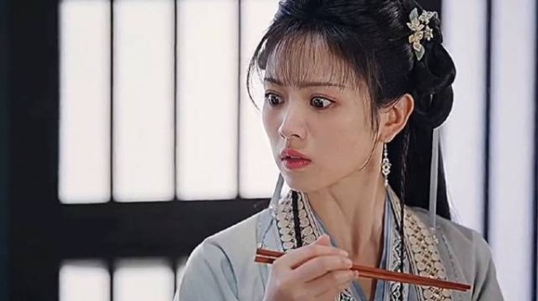再看《卿卿日常》还是觉得好甜,白敬亭和田曦薇怎么这么会有演呢!