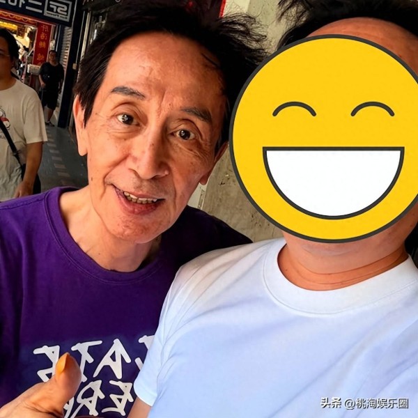 《楚留香》男星72岁街头卖XO酱,看似落魄,其实是在过另一种生活