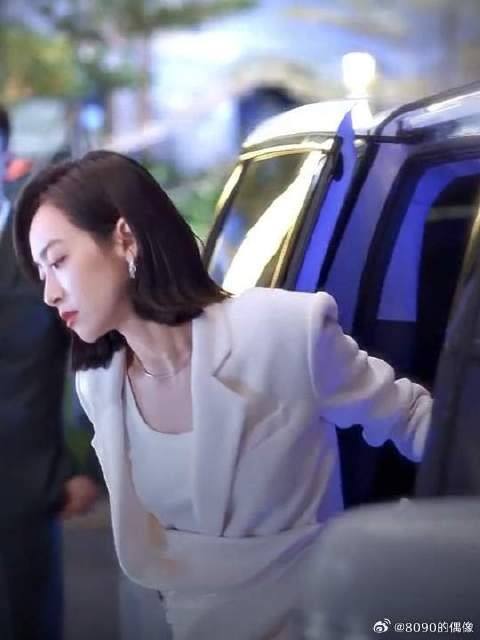 林西是女王也是公主!