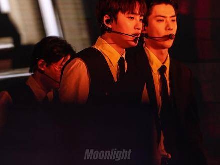 play boy. 吴世勋 exo 向全世界安利