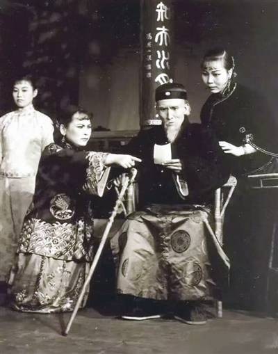 赓续75年艺术传承 贴合新时代审美 天津人艺重排经典保留剧目《家》