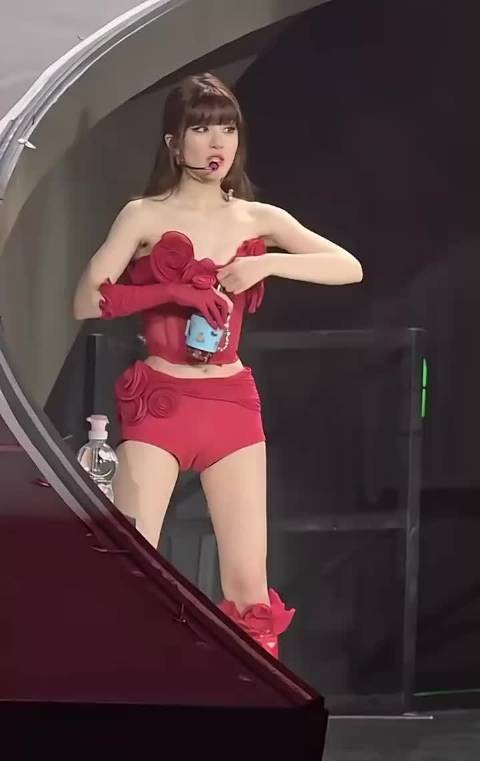 赵露思,很成功!